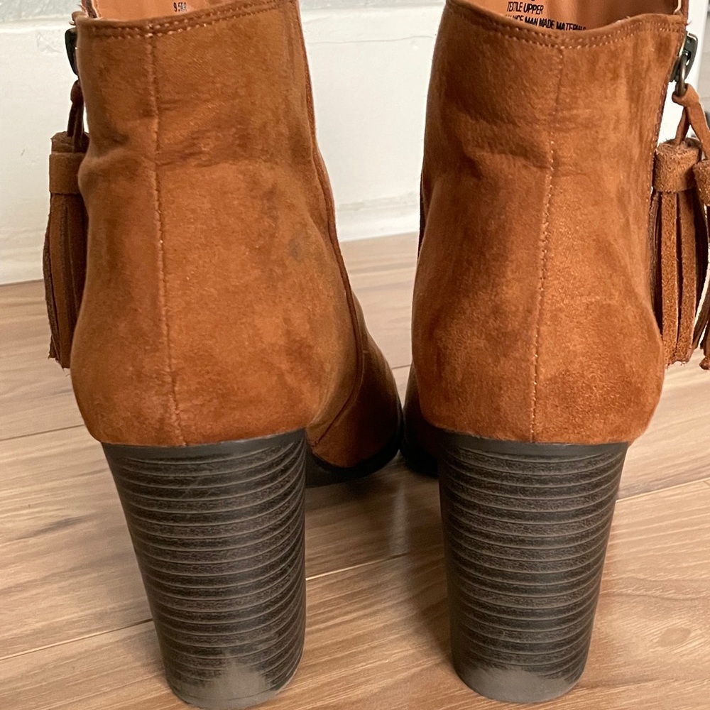 Heeled booties - Picture 5 of 7